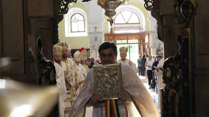 Start BRU Alba-Iulia şi Făgăraş Oradea Cluj-Gherla Lugoj Maramureş Canton Bucureşti Sfânta Liturghie de deschidere a sesiunii de primăvară CER