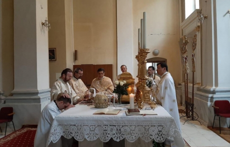 Hirotoniri de preot și diacon în Catedrala Blajului