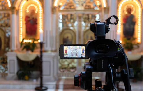 Transmisiuni audio-video în direct ale celebrărilor liturgice din catedrala Lugojului