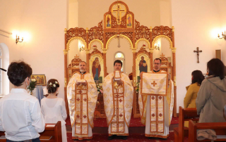 Prima Sfântă Împărtășanie la Sanctuarul arhiepiscopal major din Cluj-Napoca