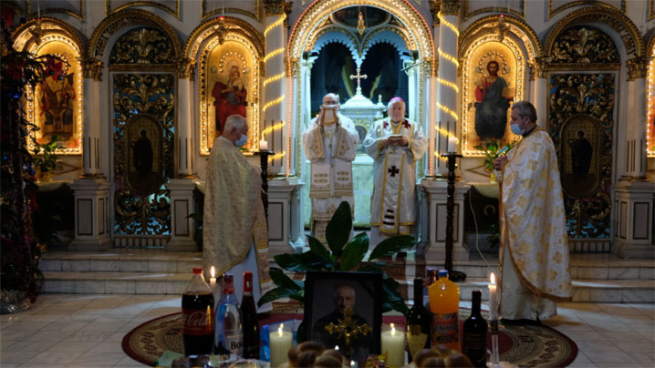 Sfânta Liturghie arhierească şi Parastas la catedrala din Lugoj în memoria Preasfinţitului Florentin Crihălmeanu