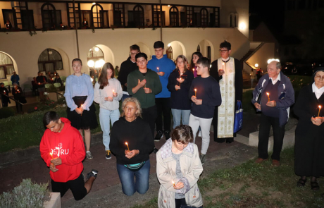 Noapte de rugăciune cu ocazia Pelerinajului eparhial greco-catolic la Mănăstirea Maicii Domnului