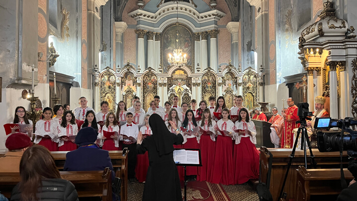Concert de Crăciun cu Corul „Vox Lucis” în Catedrala din Cluj-Napoca