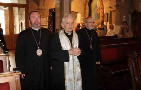 Pr. Nicolae Both aniversat în Catedrală la 90 de ani de viață